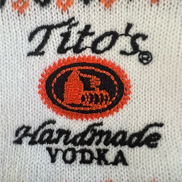 Tito’s sweater mini for bottle or cup maybe chihuahua? Dog theme lit of three - Picture 12 of 12